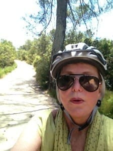 biking around Uzés