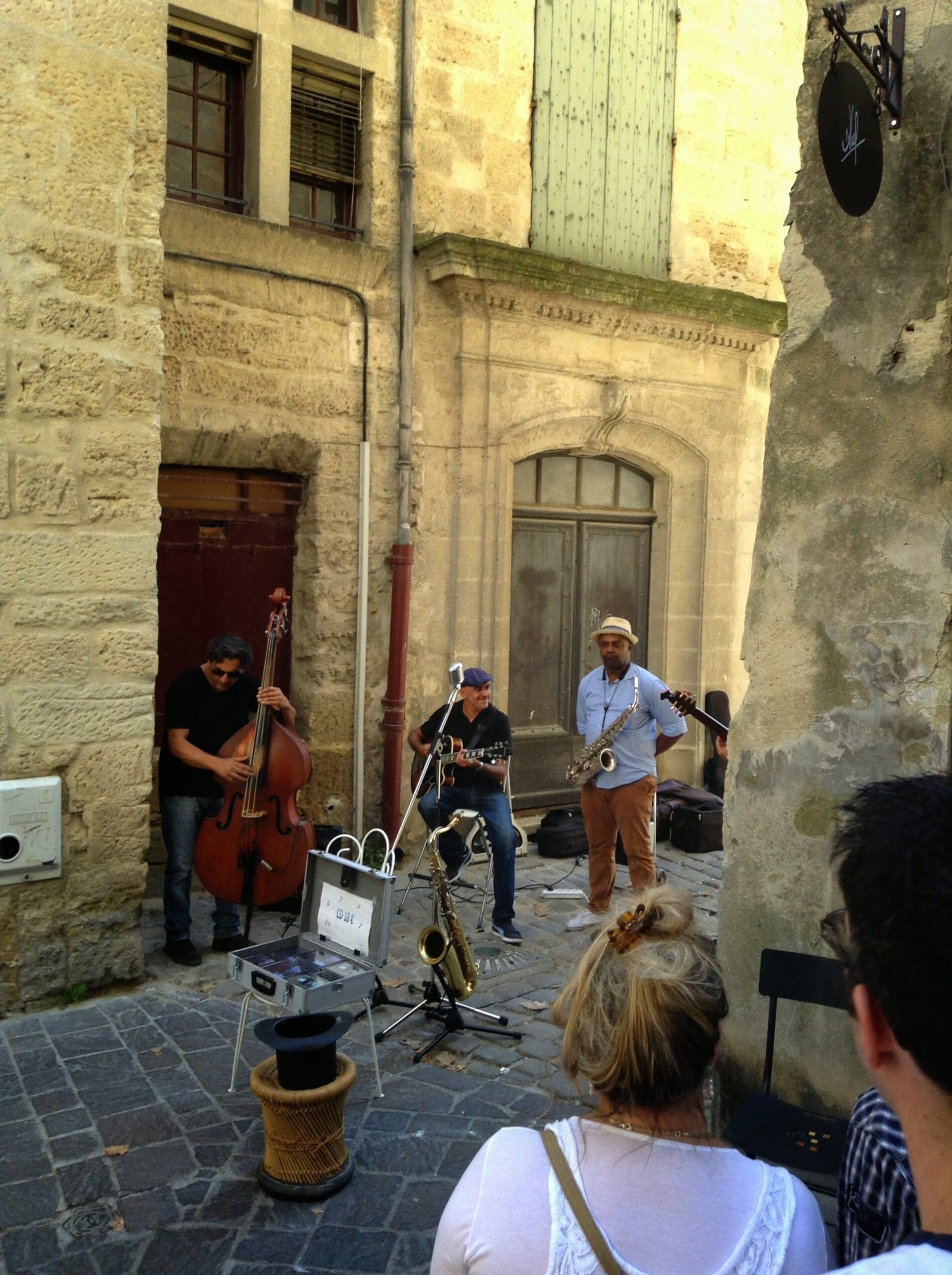 music in uzes