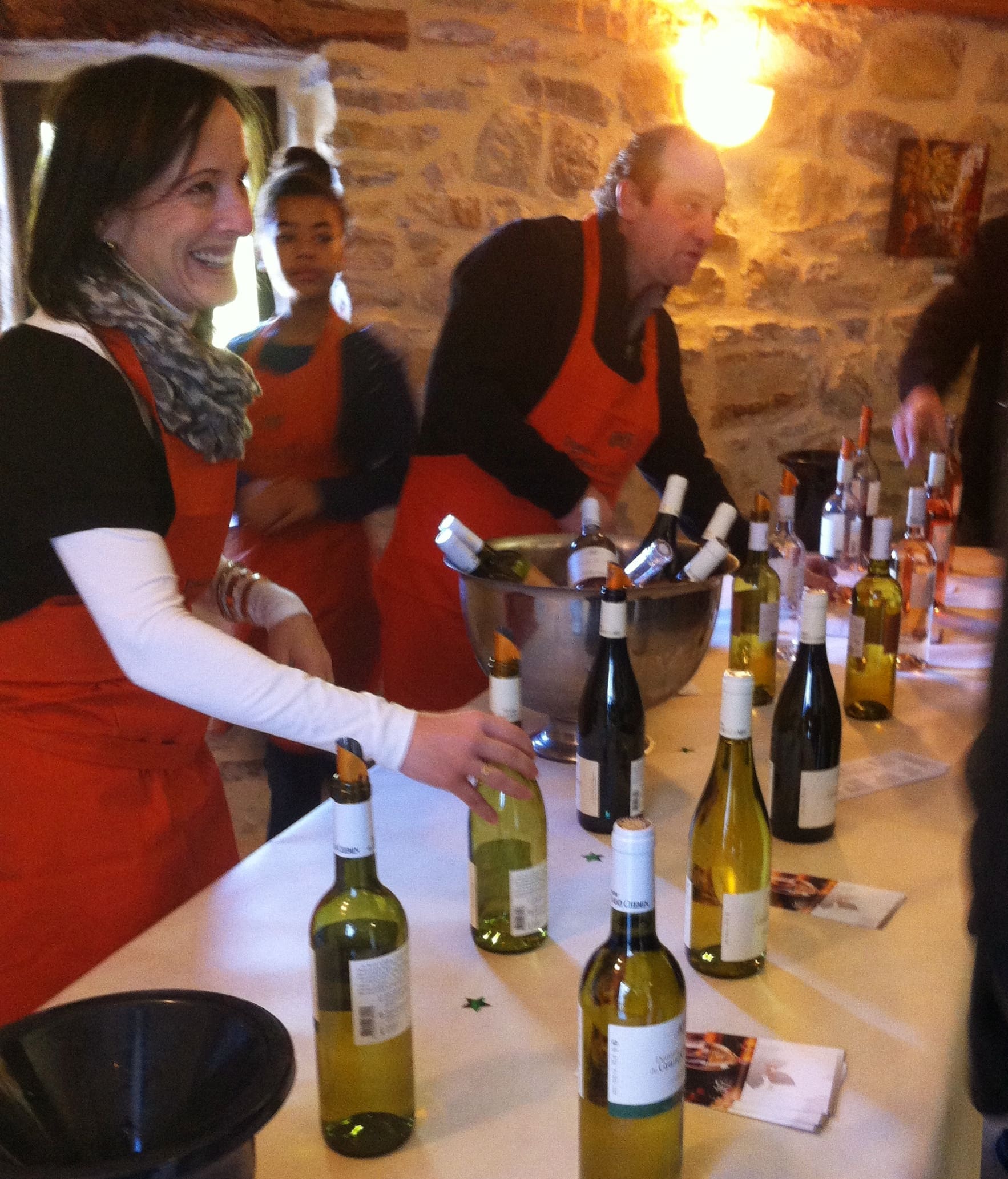 At wine tastings there's a party going on!