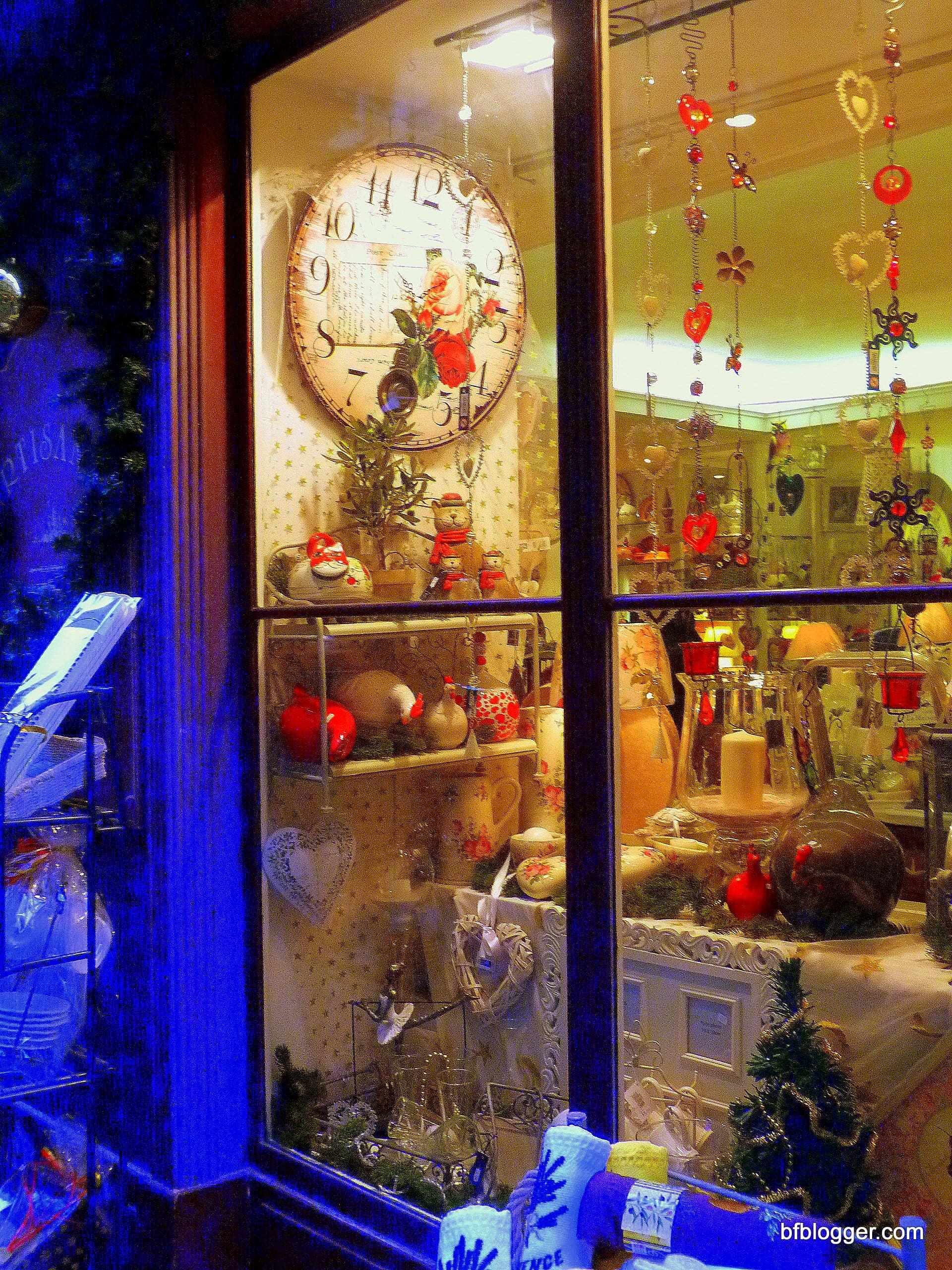 Uzès Christmas revisited 