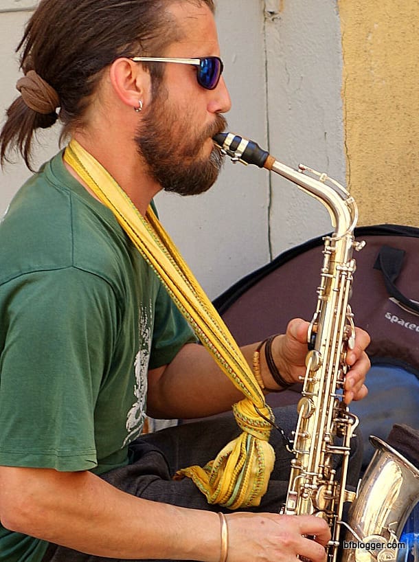 Musician in Uzes