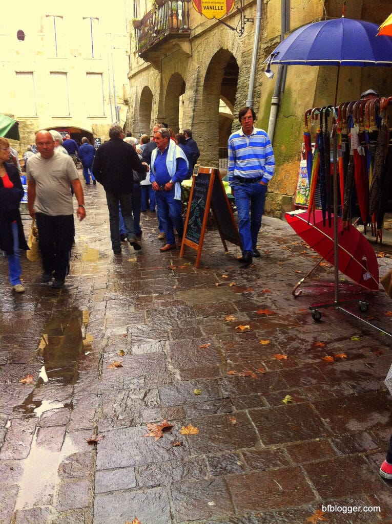 Saturday Market in Uzes after the October flood