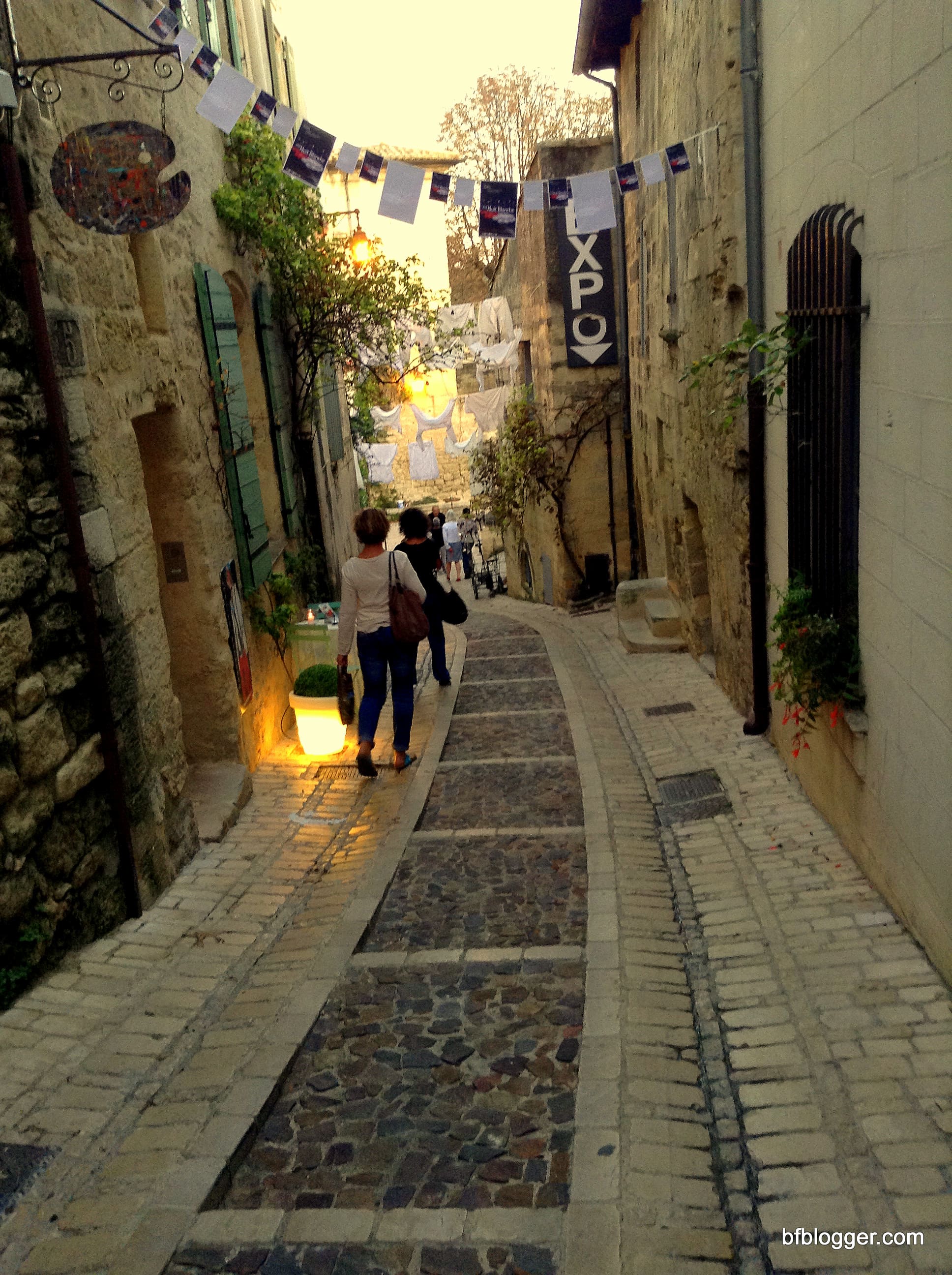 Nuit Blanche Uzes France