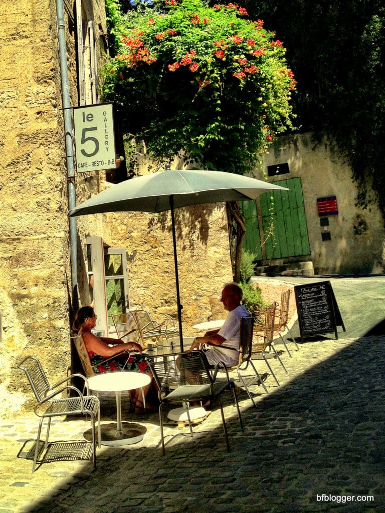 Saturday market in Pézenas