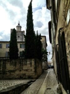 artist friends in Uzès