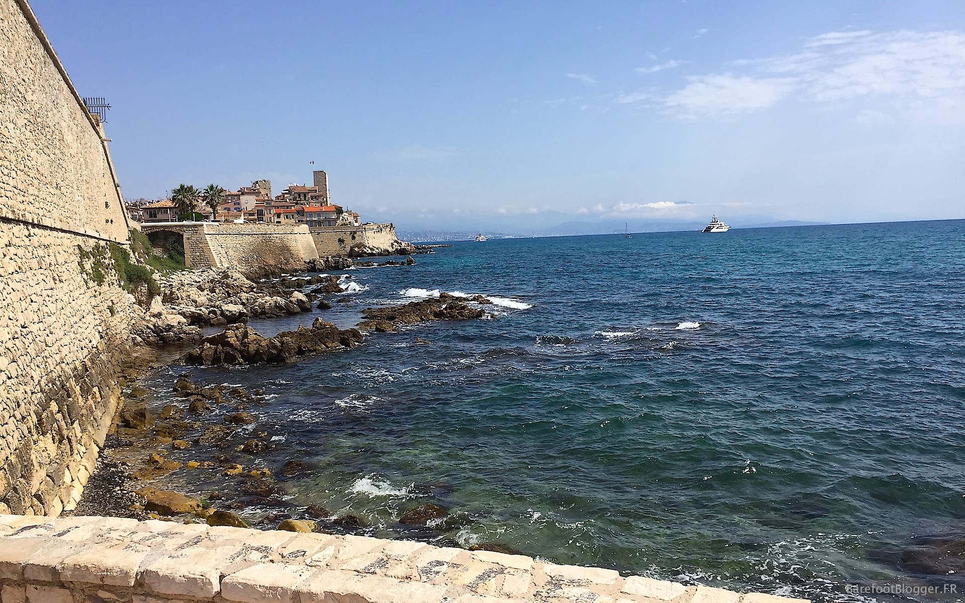 Antibes in 2 Days Antibes in 2 Days