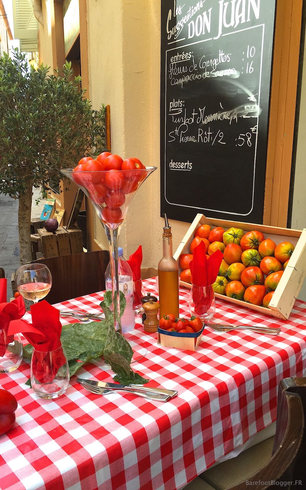 Cafe in Antibes