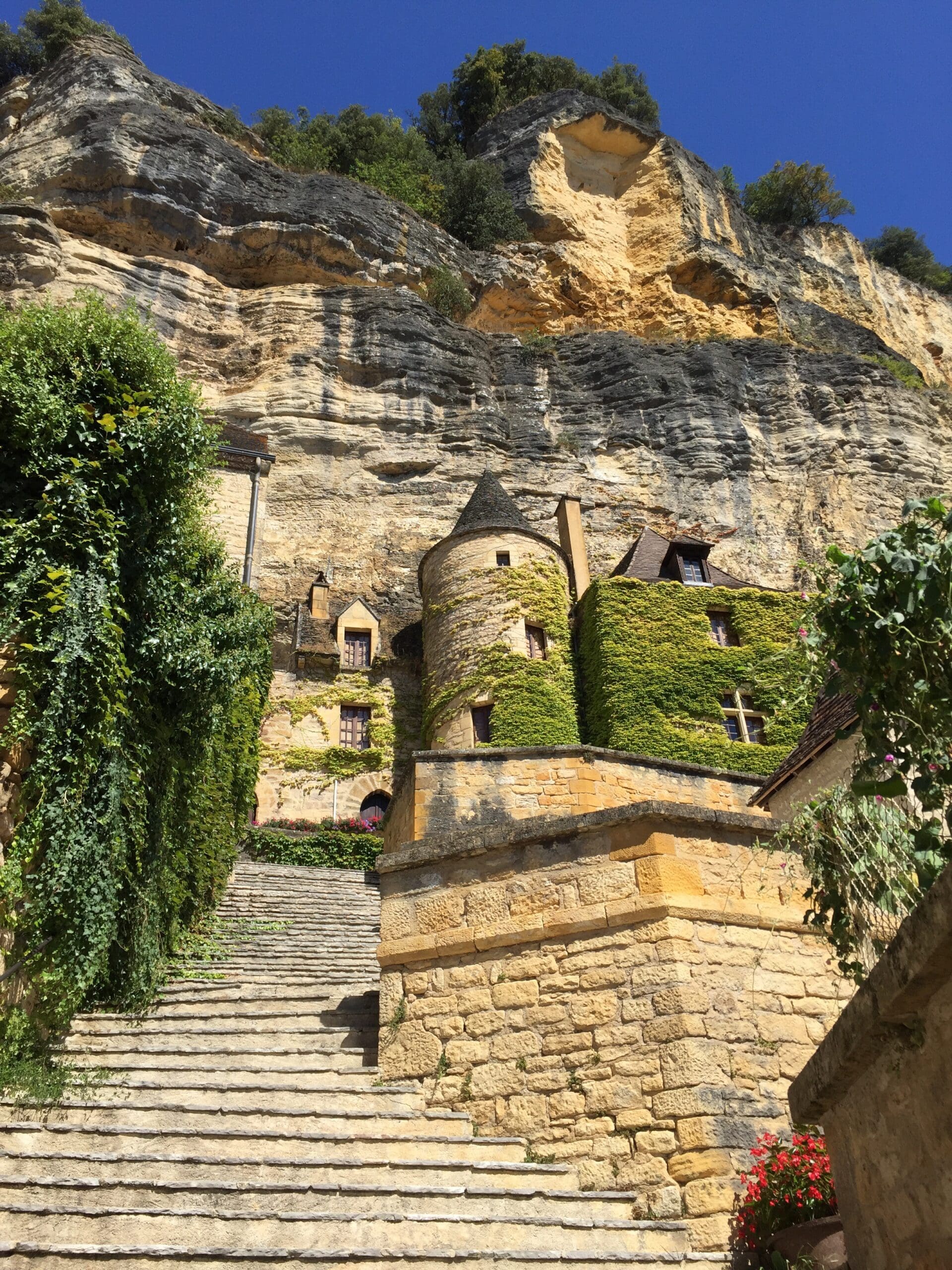 Seven Day Dordogne Tour