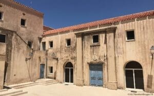 Travel Corsica