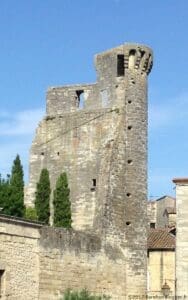 visit uzes france