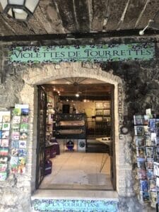 Côte d’azur Shopping spree