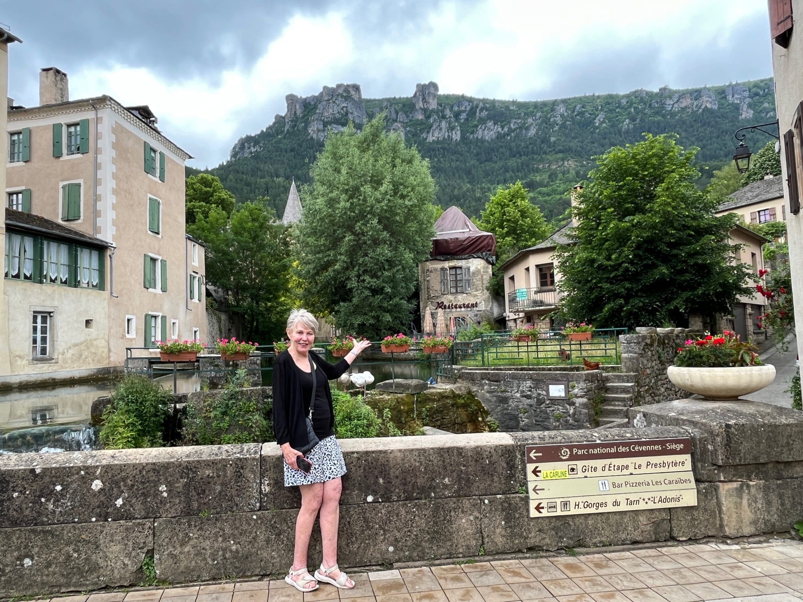 Barefoot Blogger in Sainte-Enimie