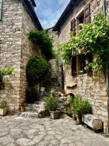 Le Plus Beau Village Sainte-Enimie