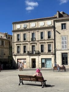 Arles -